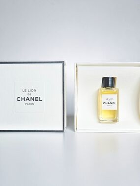 CHANEL Le Lion Mini